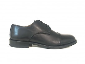 Derby in pelle nera