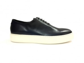 Sneakers in vitello blu