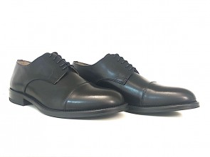 Derby in pelle nera