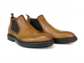 Stivaletto da uomo in pelle cuoio anticata