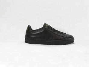 Sneakers bassa in pelle nera